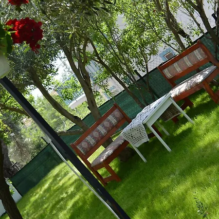 Bed & Breakfast Gold Monami Boutique
